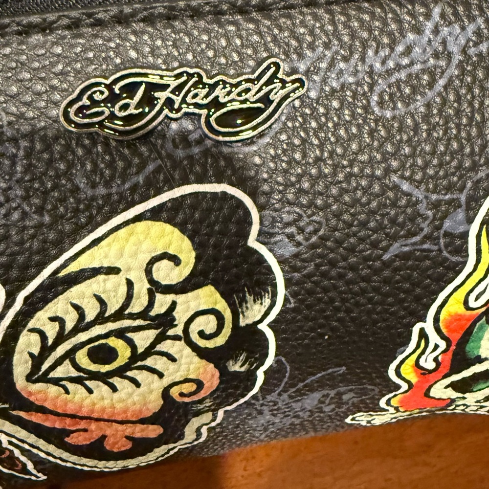 Ed Hardy Black Multicolor Graphic Barrel Shoulder Bag NWT - Picture 8 of 10
